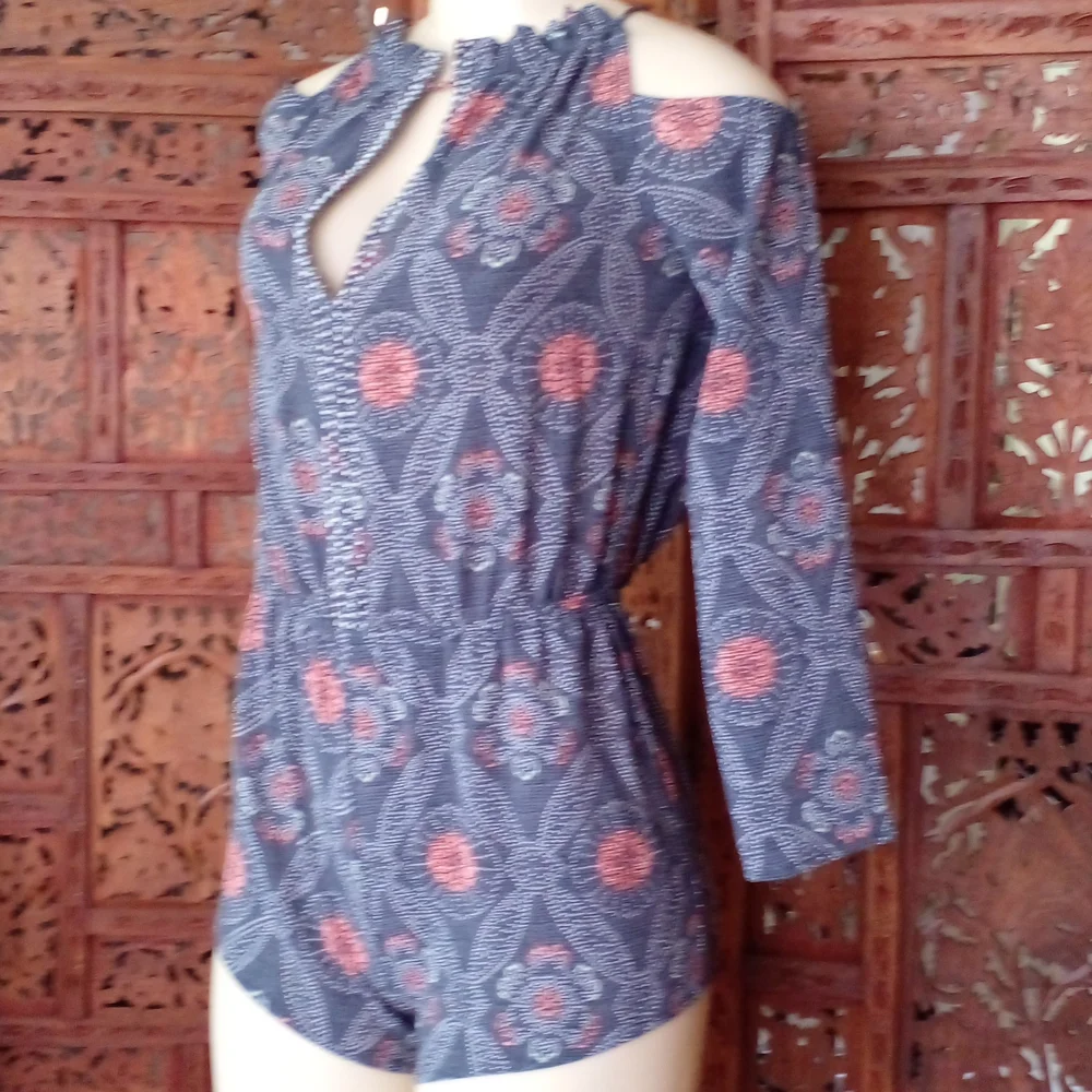 Tavik: Romper - Picture 2 of 9